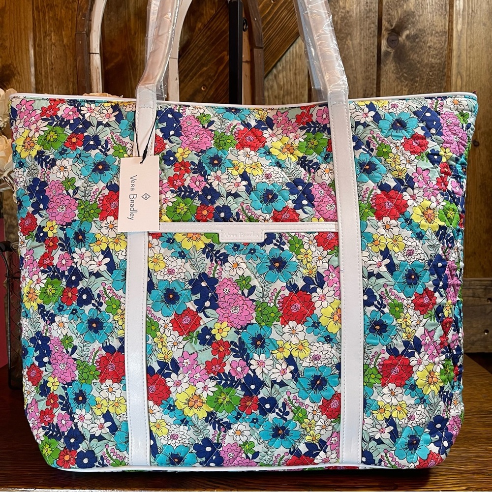 Vera Bradley Far Out Floral Large Vera Shoulder Bag Tote NWT New